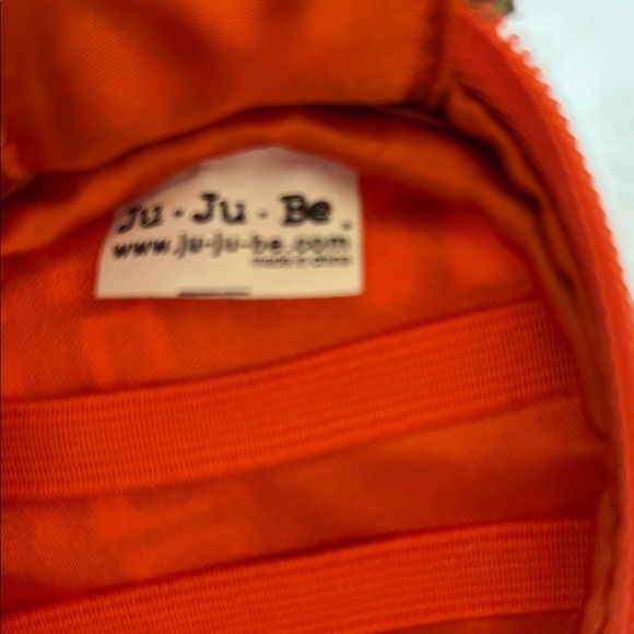 Ju Ju Be Paci Pod Pacifier Holder in Jungle Maze design - Picture 3 of 8